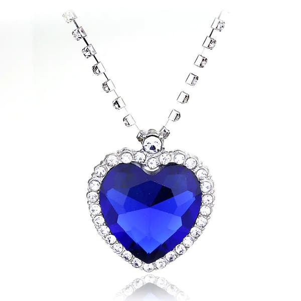 Titanic Heart of the Ocean Necklace - Stylish Crystal Pendant
